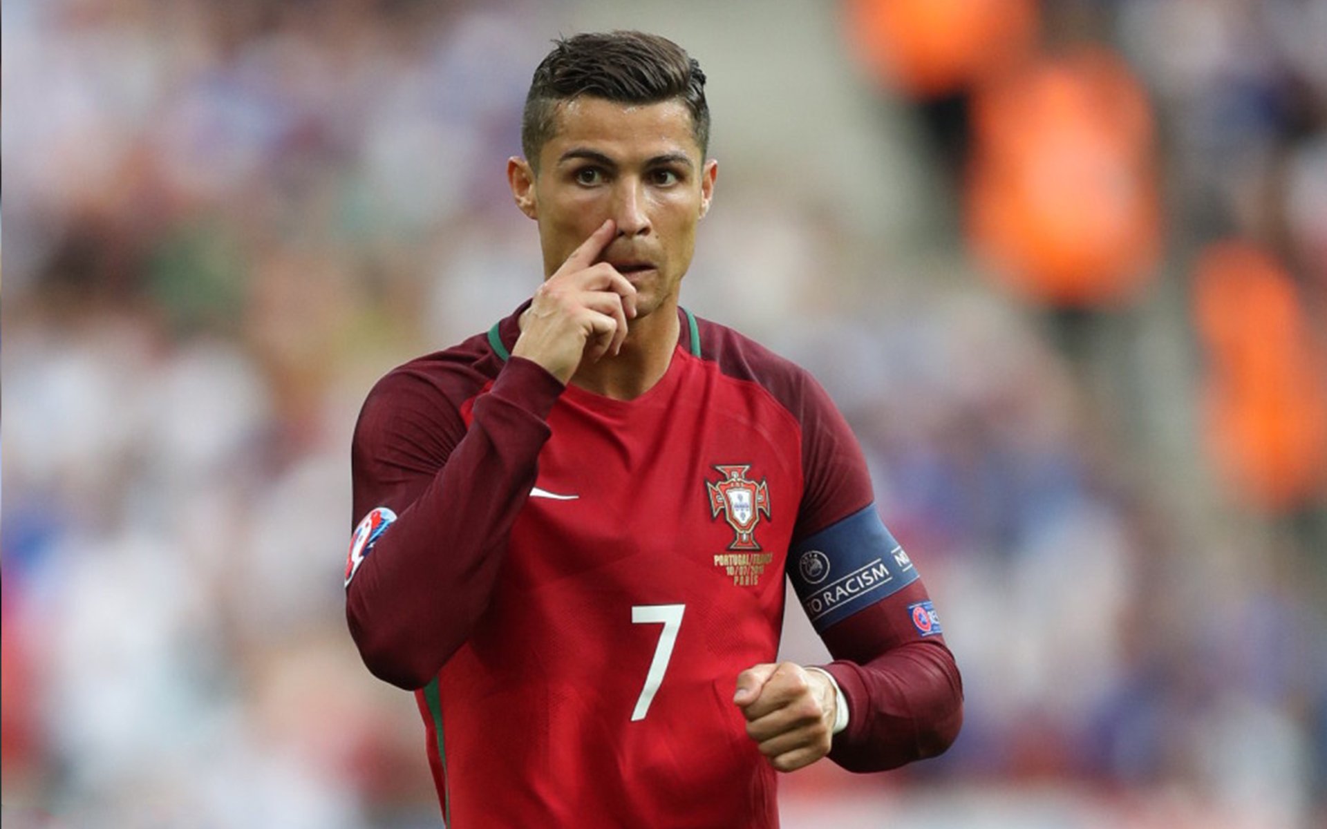 世界杯：比赛开始前球员有统一“集体握拳口号” 仪式感增强凝聚力